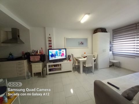 Product for investor, studio for sale in Amposta, useful area of 25 m2 and 30 built. Located close to all services in the municipality of Amposta. Amposta is located in Terres de L Ebre in the south of Catalonia. It is a town of 22,000 inhabitants th...
