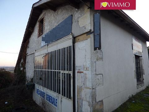 Located in Monflanquin. COMMERCIAL BUILDING NEAR MONFLANQUIN CENTER JOVIMMO votre agent commercial Fabienne ROYER ... Close to the town center of MONFLANQUIN, medieval bastide with all local shops. Ideal for developing a craft activity or other. Ston...