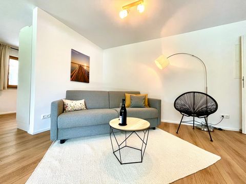 Our newly built apartment with its own entrance, private terrace and access to our garden is perfect for up to 4 people. Its great location in the countryside with Lake Ammersee within walking distance and Munich city just 30 minutes away, high-quali...