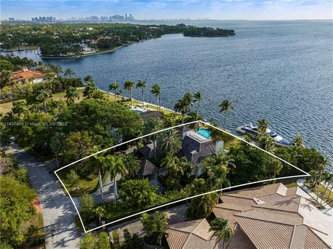 An exceptional opportunity to acquire a bayfront property with direct ocean access in the exclusive and gated Old Cutler Bay community. Boasting sweeping views of Biscayne Bay, the expansive 31,130 SF lot features an impressive 170 feet of waterfront...
