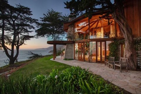 This oceanside sanctuary is set on a private forested promontory, within walking distance of the renowned Esalen Institute and countless hiking trails. Designed by architects Francis Palms and Mickey Muennig, this house and cottage embody the serenit...