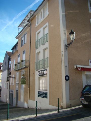 Dpt Hautes Pyrénées (65), à vendre LOURDES immeuble