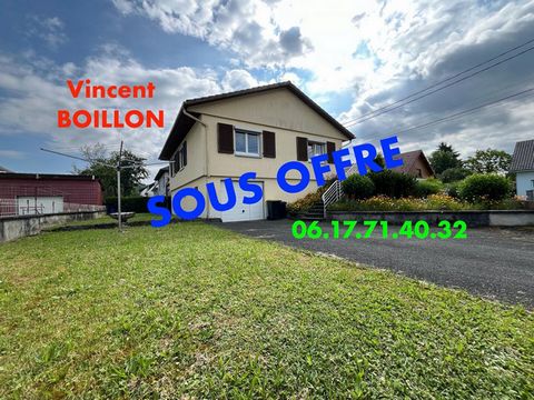 VINCENT votre conseiller vous propose en EXCLUSIVITE cette jolie maison individuelle de 90 m2. Maison individuelle de 90m2 sur sous sol complet et le tout sur terrain de 5 Ares sur la commune de MANDEURE La partie habitable est de PLEIN PIED ! Le bie...