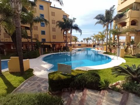 Flat for sale in Los Naranjos, San Pedro Located in the exclusive Los Naranjos urbanization in San Pedro, this spacious and bright apartment is a unique opportunity. With 3 spacious bedrooms and 2 bathrooms, it offers comfort and elegance in every co...