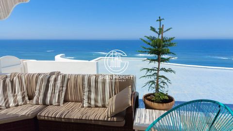 Opportunité rare en bord de mer - Duplex - Villa de toit titrée avec vue panoramique à 180° sur la plage de Moulay Bousselham Ne manquez pas cette véritable opportunité pour acquérir une villa exceptionnelle située en *front de mer, offrant une *vue ...