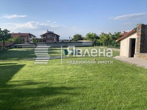 Yavlena presents to your attention a 3-storey house in the central part of Markovo. The house is located on a plot of 1105 sq.m. and has a total built-up area of 479 sq.m., distributed in 3 residential floors and a bonus of another 90 sq.m., usable a...