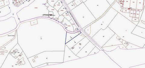 Tolle Kaufgelegenheit, nichtstädtisches Grundstück, Obstgarten in Alaior mit 800 m² Gesamtgrundstücksfläche, hervorragend für den Anbau geeignet. Raum mit freiem Blick, in der Umgebung finden Sie auch Parks, Supermärkte und Urbanisationen. Man kann n...