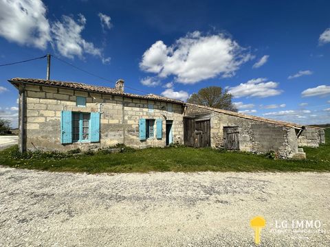 Au détour d'un petit village de campagne, à quelques kilomètres seulement de l'Estuaire de la Gironde, maison en pierre de taille à rénover entièrement de 79,75 m2 comprenant 3 pièces de 25,50 m2 avec cheminée, 10,60 m2 et 11,60 m2 + 2 greniers aména...