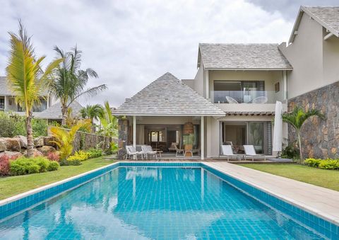 Magnifique Villa Contemporaine à Anahita, Île Maurice Située au cœur du prestigieux domaine d’Anahita, cette splendide villa contemporaine de 201 m² offre un cadre de vie exceptionnel sur l’île Maurice. Implantée sur un terrain de 1’013 m² face au 9è...