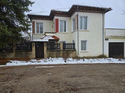 Massive renovated house with garage in a nice village The property is located in the village of Burya, in the Fore-Balkan and in close proximity to the towns of Dryanovo and Sevlievo, just a few km from the main road Sofia Varna and about 35 km from ...