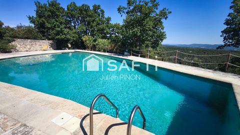 Maison de charme avec piscine à Saint-Martin-de-Castillon