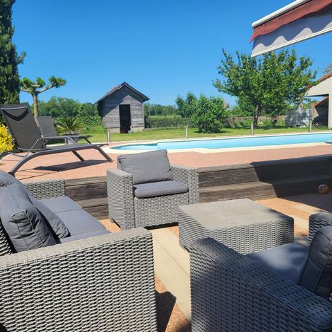 SPACIEUSE MAISON FAMILIALE DE PLAIN-PIED AVEC T2 INDÉPENDANT