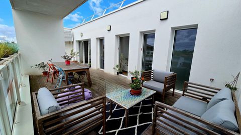 Dernier étage rooftop – 3 chb – Terrasse plein sud