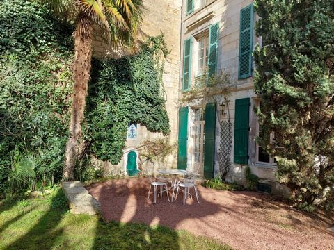Magnifique Maison de maître (300m2) à Niort-hyper centre