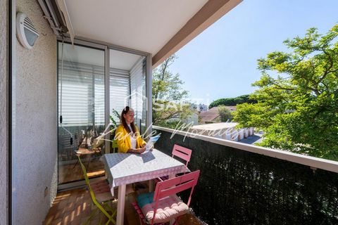 CANET EN ROUSSILLON PLAGE ,BEL APPARTEMENT T3, AVEC TERRASSE ET PARKING