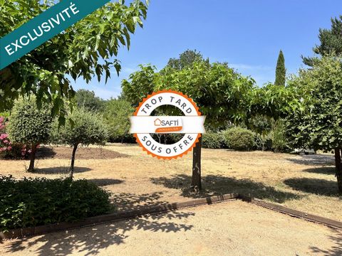 Terrain constructible de 1100m2 de surface utile.