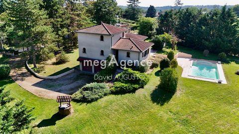 Cadre unique, Maison de 139m2 sur sous-sol complet, beau terrain et vue dégagée