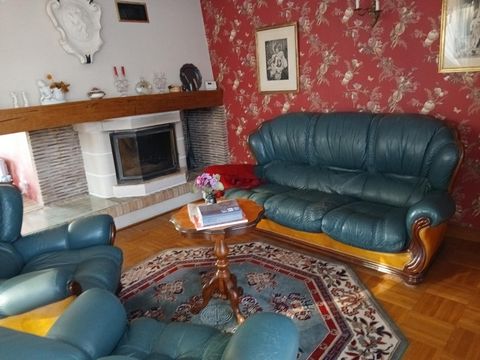 Atypique / beaucoup de charme / beaux volumes / Maison de caractère