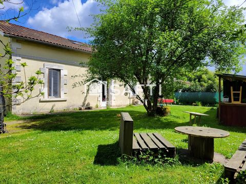 Maison spacieuse en plein centre du village