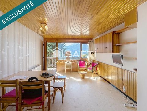 Grand T2 dans petite copro