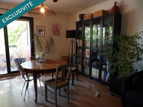 Mérignac proche quartier St Augustin, a proximité de toutes les commodités, appartement de Type 3 de 65m² au sein d'une copropriété calme et sécurisée