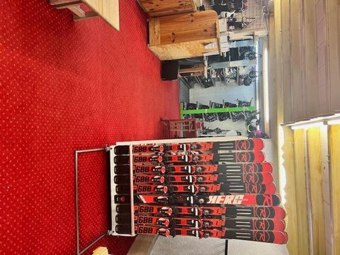 MAGAZIN VENTE ET LOCATION DE SKI ET MATÉRIEL DE MONTAGNE