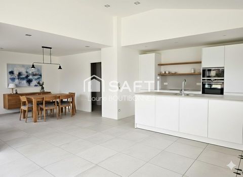 Maison de ville rénovée avec extérieur