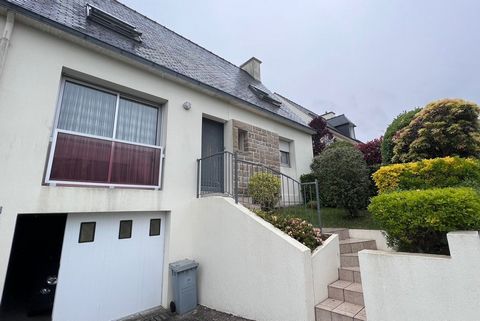 Dpt Finistère (29), à vendre QUIMPER Kerfeunteun - Maison de type 5 de 91 m² habitable et 150 m² utile - Terrain de 299 m² - Sous-Sol intégral