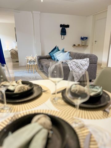 Welcome to our spacious apartment with three beds. The bedroom has a single bed and a cozy double bed, which can also be converted to three single beds if necessary. The apartment offers you a fully equipped kitchen where you can prepare your favorit...
