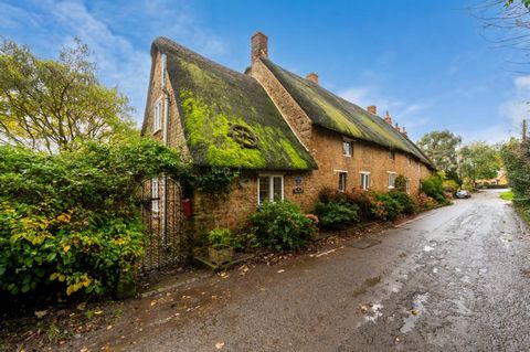 A 17th Century Grade II listed thatched cottage which sits on a plot of around a third of an acre and provides flexible accommodation throughout. There is a wealth of charm and character features throughout and also potential for an annexe. Please cl...
