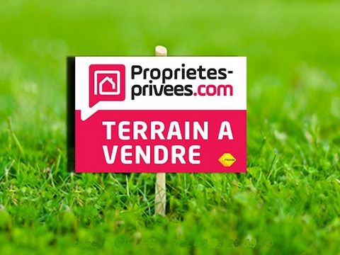 Come and discover this ideal location for your future home. . 5 minutes from Port en Bessin and 10 minutes from Bayeux. Land of 1248 m2. (12 m wide X 104 m long) Existing electricity and water connection. Provide a sewerage connection. Selling price:...