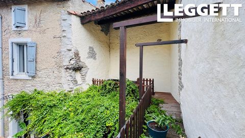 A21210MTD34 - Siran. Village with all amenities, bakery, bar, restaurant. Beautiful character house (120m2) set around a patio, with 3 bedrooms, 3 bathrooms/shower/wc. Office, terrace, swimming pool (2.50x2.50). + A charming house (80m2) in the court...
