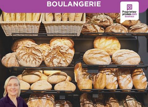 Stéphanie HEITZ vous propose à la vente cette Boulangerie, pâtisserie, avec une partie épicerie situé au coeur d'une commune dynamique aux portes de Morlaix., ce commerce de proximité de 135 m² dispose d'un espace de vente de 40 m² avec une terrasse ...