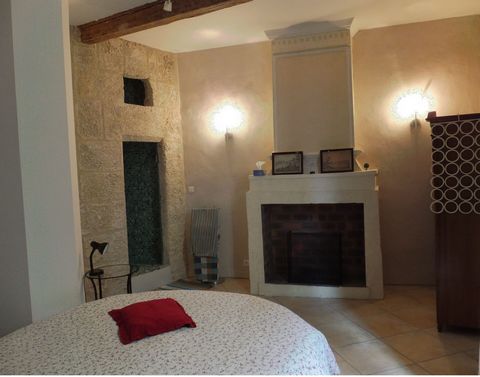 Village House This magnificent 11th century house is simply exceptional Nestled in the heart of the charming village of Loupian, it benefits from its incomparable sweetness of life. This property consists of three levels for a surface of about 240 m2...