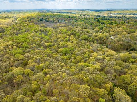 * Please note: The attached plan is conceptual there are no approvals currently in place. One of the best kept secrets in Armonk & Greenwich! A rare offering of 108 acres of open, private undeveloped land on the border of these two iconic towns that'...