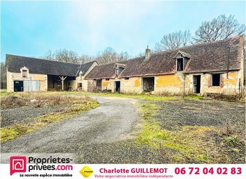 - 36110 - St-Pierre De Lamps - Large farmhouse to renovate on a plot of more than 4.3 hectares. ___________________________________________________________________- -A large farmhouse of more than 340 M2 to be completely renovated with a huge potenti...
