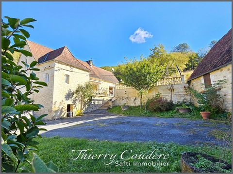 Belle maison en pierre avec piscine et dépendances