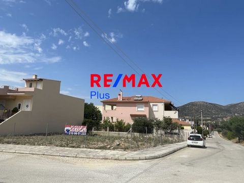 Kalyvia-Lagonisi, Lagonisi, Plot for development For Sale, In City plans, 450 sq.m., Frontage (m): 25, Depth (m): 18, Building factor: 0,5, Coverage factor: 40, View: Good, Features: For development, Fenced, For Investment, Roadside, On Corner, Flat,...