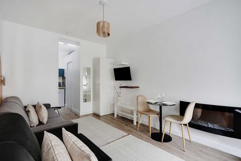 Checkmyguest bietet Ihnen ein wunderschönes, gemütliches 18 m² großes Studio-Apartment in idealer Lage im lebhaften Viertel La Roquette in Paris 11. Dieser komfortable und helle urbane Kokon bietet eine angenehme, ruhige Wohnumgebung. Nutzen Sie die ...