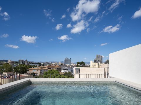 Luxury penthouse with private roof top terrace in Son Armadams Newly built modern penthouse in Palma This new development of 10 apartments is located in Son Armadams in Palma. Here you can find everything you need; shops, restaurants and cafés just a...