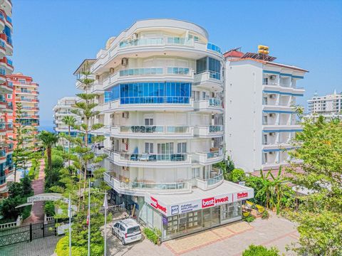 Appartement in Alanya, Mahmutlar district - gezelligheid en comfort aan zee Wij bieden u een uitstekend 2+1 appartement in Alanya, in de wijk Mahmutlar - ideaal voor permanente bewoning en recreatie. Deze plek combineert het gemak van het stadsleven ...