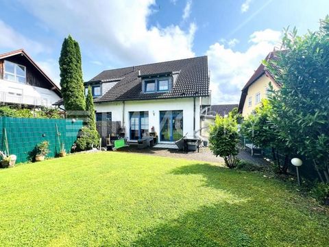 This semi-detached house, built in 1999, is located in a quiet residential area not far from Lake Möhnesee and offers the best conditions for a young family with an ideal room layout and generous space. From the entrance area with vestibule you enter...