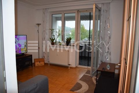 Beautiful, practical and natural living in Mittertreffling on the outskirts of Linz Perfect starter apartment for young families with very good room layout. The living room is spacious with a glazed loggia - a pleasant atmosphere invites you to unwin...