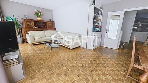 Situé en plein centre-ville d'Argenteuil (95100), ce bel appartement de 89 m², 4 pièces, offre un cadre de vie idéal et présente un agencement fonctionnel, avec un double-séjour lumineux et vue dégagée, une cuisine équipée séparée avec loggia, 2 gran...