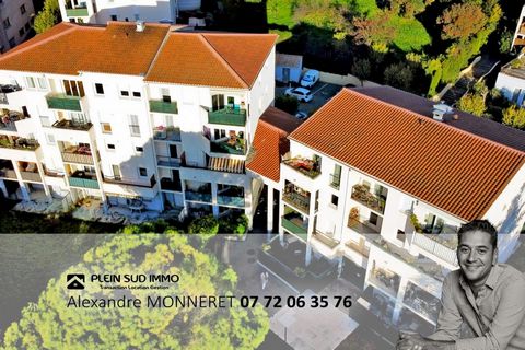 SAINT JACQUES ? EXCLUSIVE PLEIN SUD IMMO: Ideally located near the amenities and schools of Saint-Jacques, with quick access to the main road. This quiet and well-exposed apartment (due south) is located in a closed and secure residence. It benefits ...