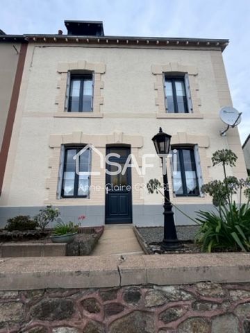 Située à Sillé-le-Guillaume (72140), cette maison bénéficie d'un cadre paisible et charmant, à proximité de toutes les commodités. La ville offre un cadre de vie agréable, avec ses espaces verts, ses commerces de proximité et ses établissements scola...