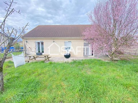 Cette charmante maison de plain-pied profite d'un emplacement pratique, à seulement 20 minutes de Montereau Fault Yonne et 30 minutes de Sens. Le village offre un cadre de vie agréable, proche de toutes les commodités nécessaires. Sylvie Mazabrey vou...