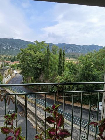 CHARMANTE MAISON DE VILLAGE AU CALME A 1 Hre MER ET SPORT D HIVER