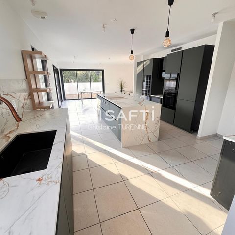 Contemporaine récente de 150m2 au calme