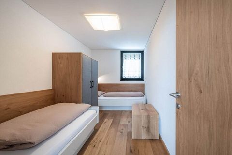 La nostra Casa Clima A, di nuova costruzione nel 2017, offre ai nostri ospiti un appartamento di 60 m² a Riscone, ai piedi del Plan de Corones, dotato di ogni comfort, per due-sei persone. Gustatevi un bicchiere di vino o semplicemente rilassatevi su...